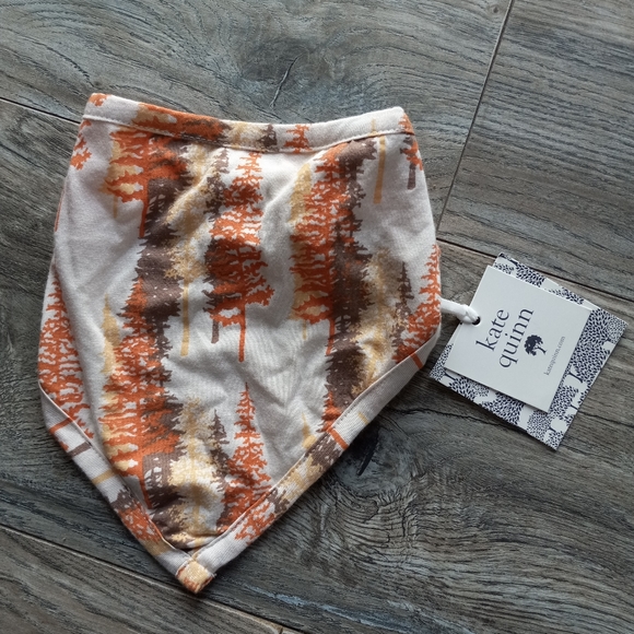 NWT Kate Quinn bib - Picture 1 of 2